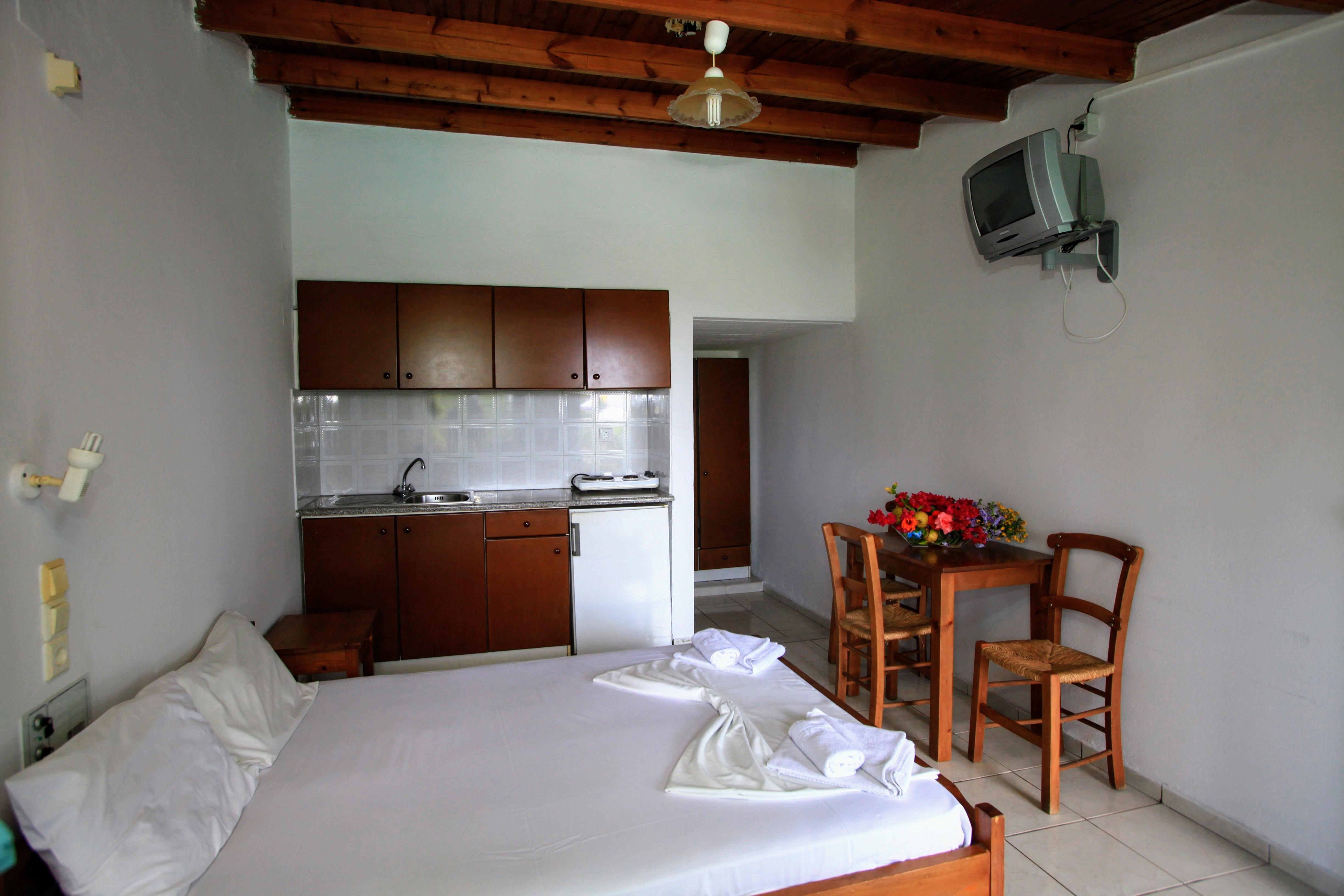 Anatoli Apartments Hersonissos  Bagian luar foto