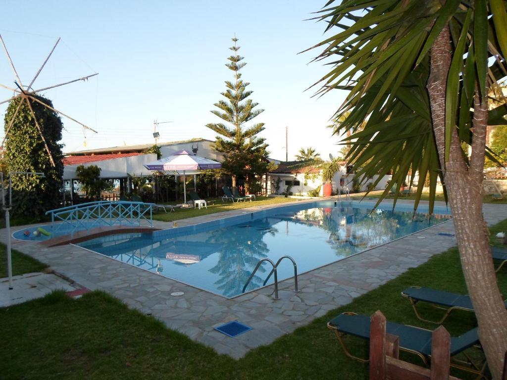 Anatoli Apartments Hersonissos  Bagian luar foto